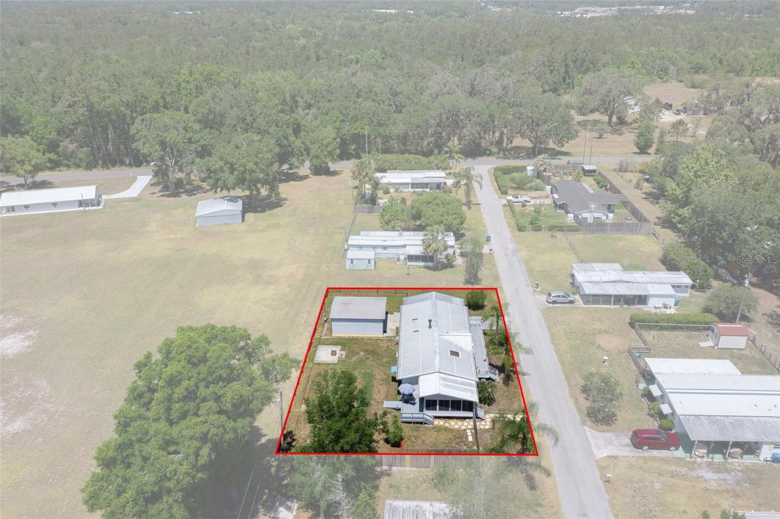 Image 8 of 61 For 20334 Woodside Street