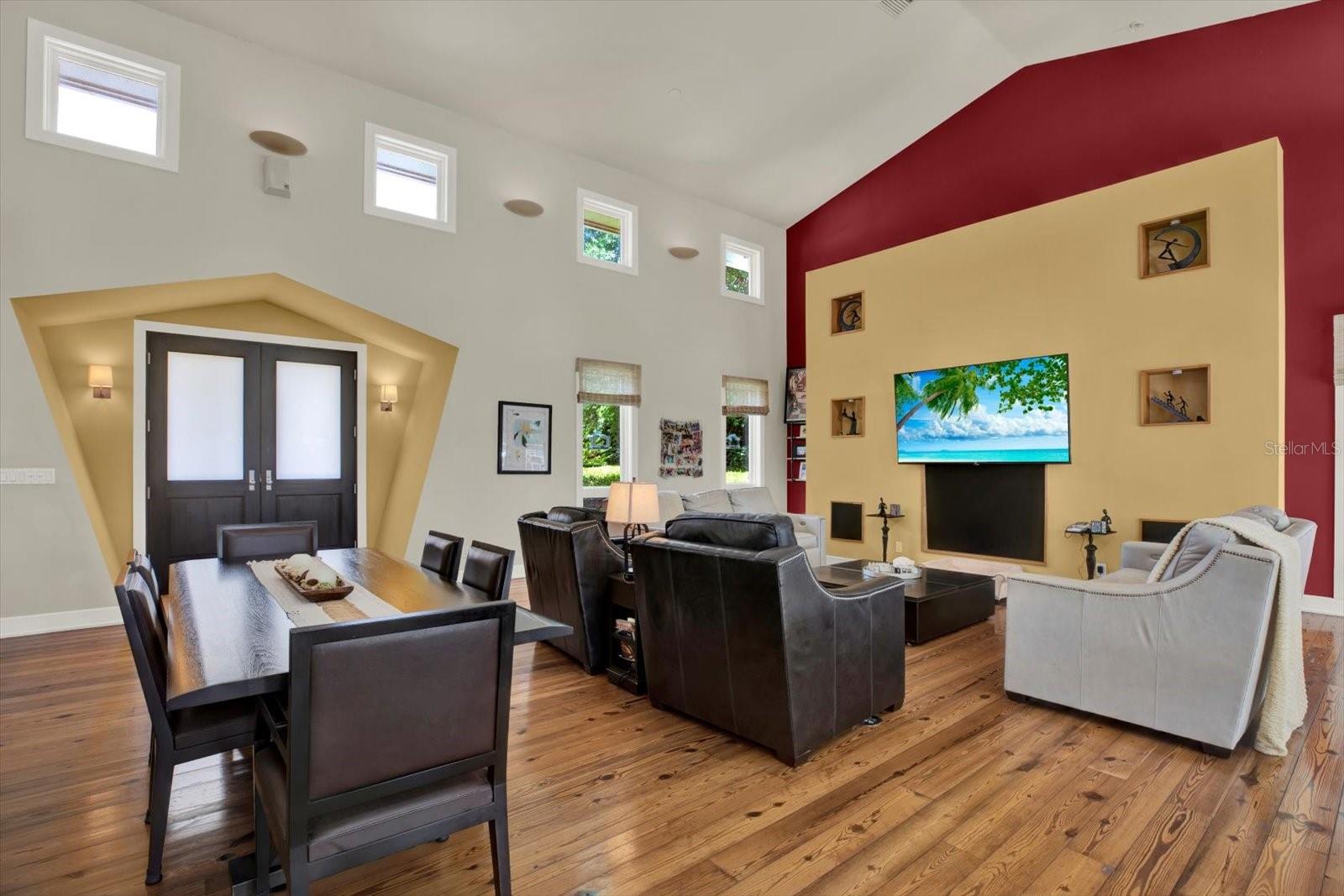 Listing photo id 2 for 4541 School Road