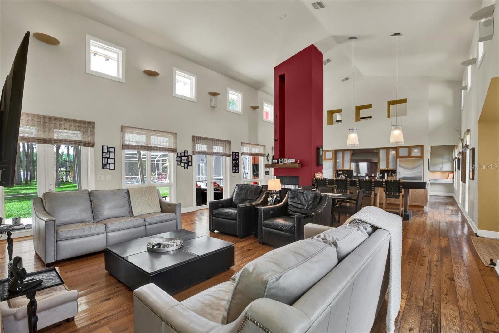 Listing photo id 3 for 4541 School Road