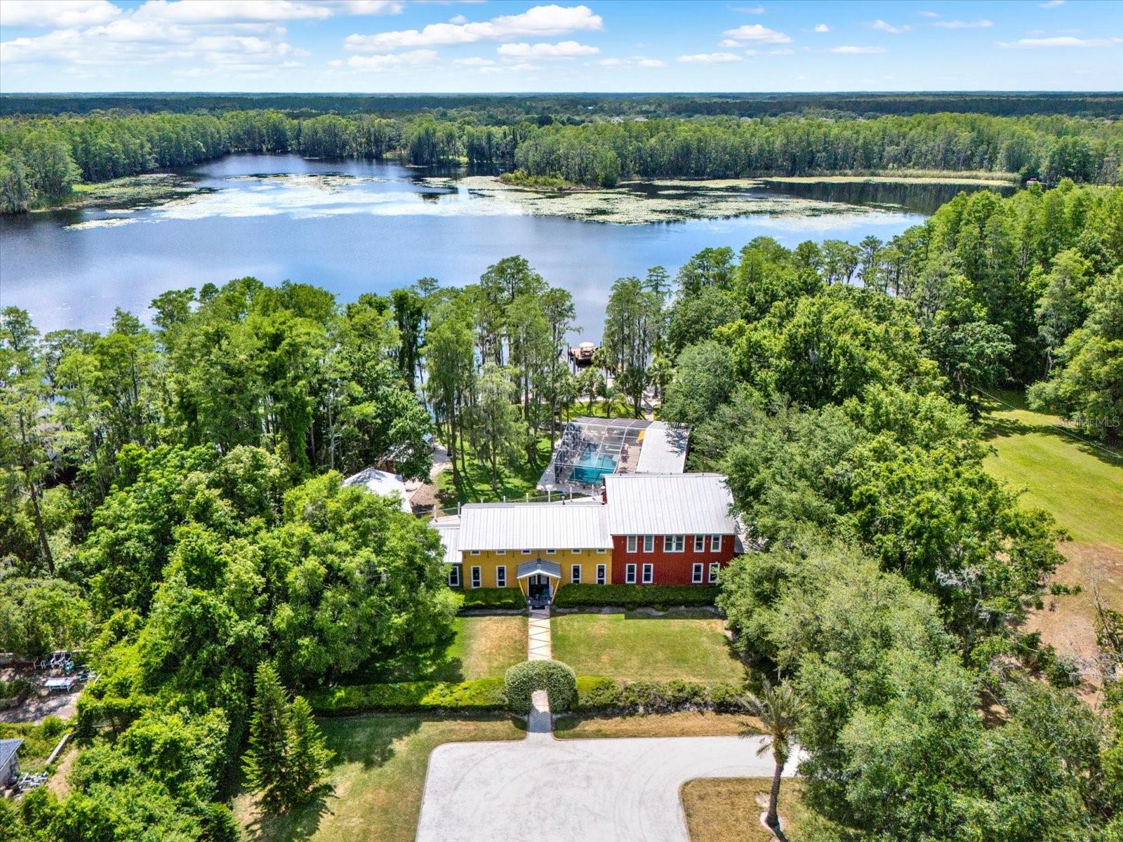 Listing photo id 57 for 4541 School Road