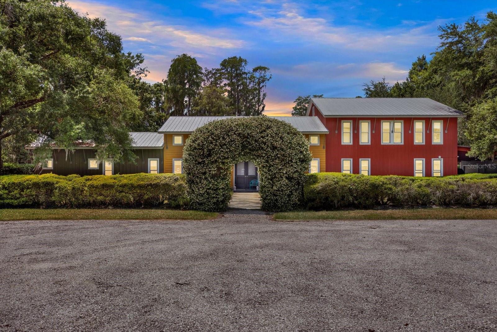 Listing photo id 62 for 4541 School Road