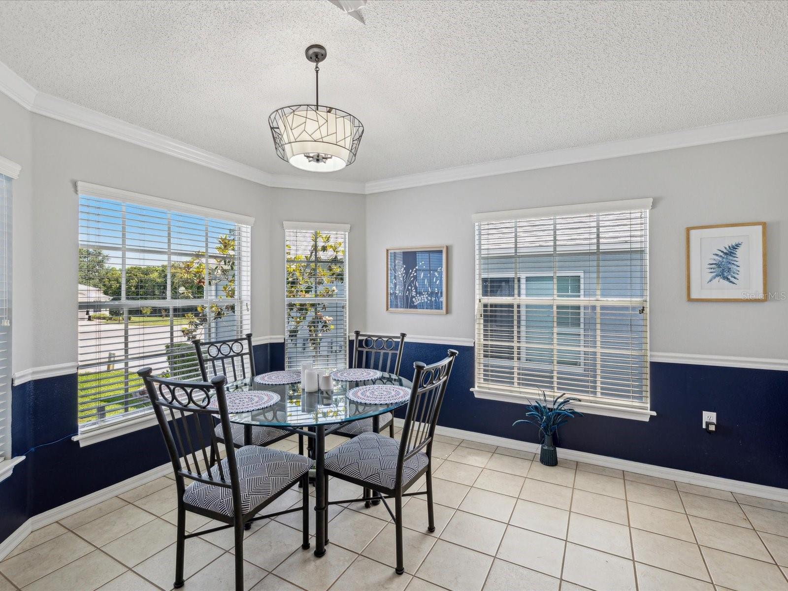 Image 11 of 62 For 11342 Hollander Avenue