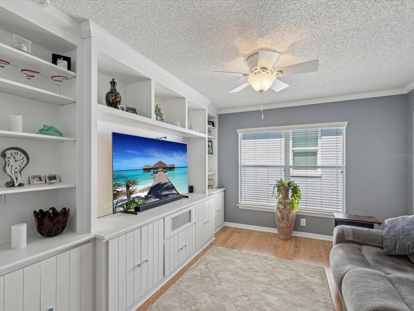Image 38 of 62 For 11342 Hollander Avenue