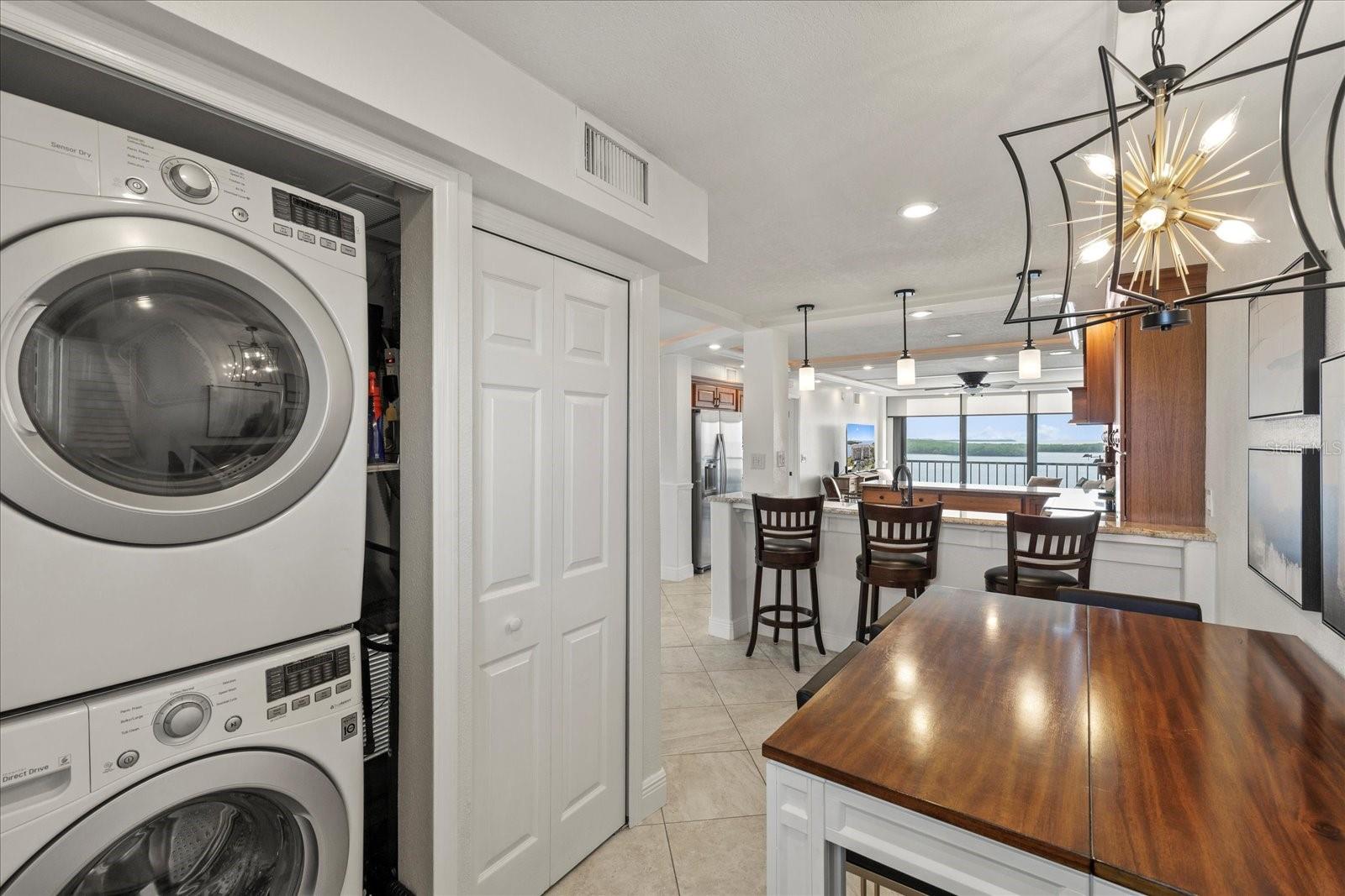 Image 13 of 55 For 4550 Bay Boulevard 1231