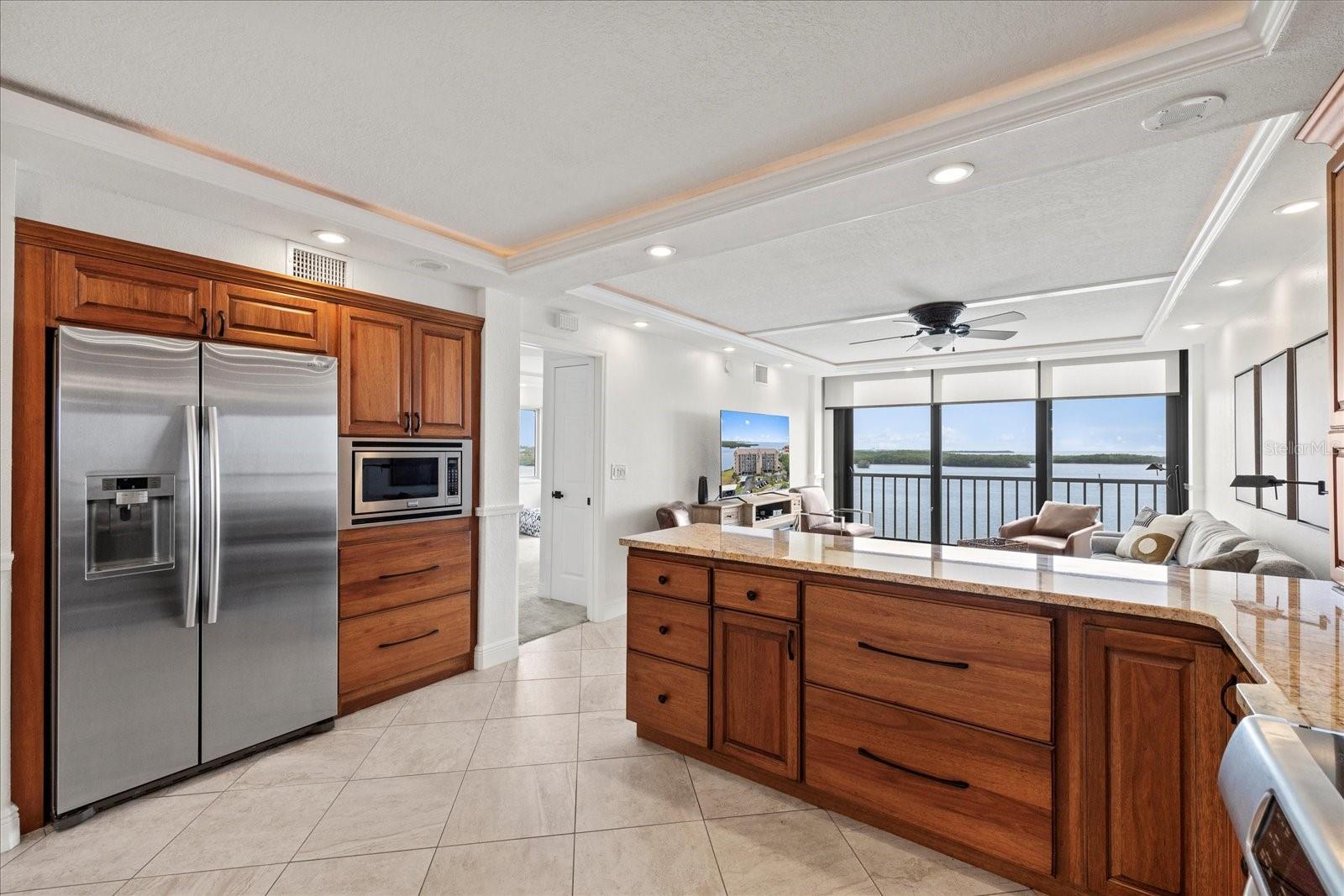 Image 15 of 55 For 4550 Bay Boulevard 1231