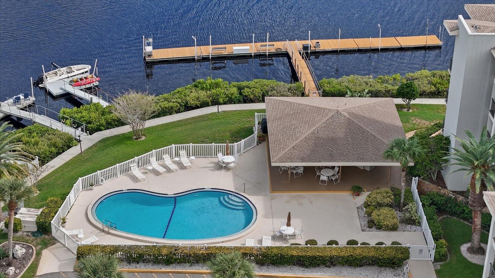 Image 44 of 55 For 4550 Bay Boulevard 1231