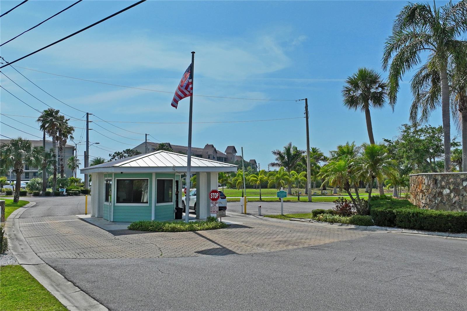 Image 49 of 55 For 4550 Bay Boulevard 1231