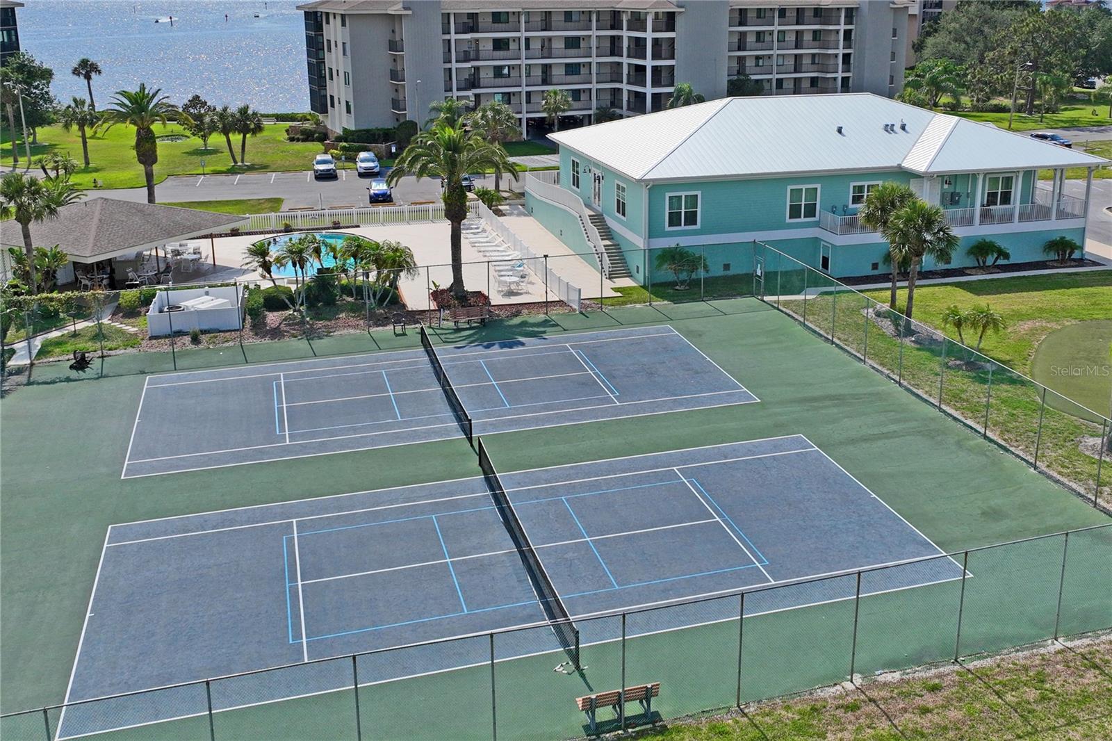 Image 53 of 55 For 4550 Bay Boulevard 1231