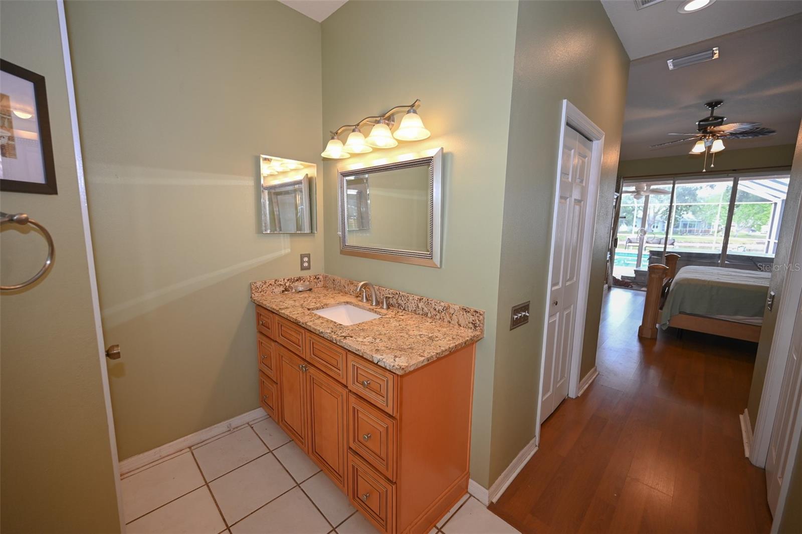 Image 41 of 58 For 1121 Riveredge Drive