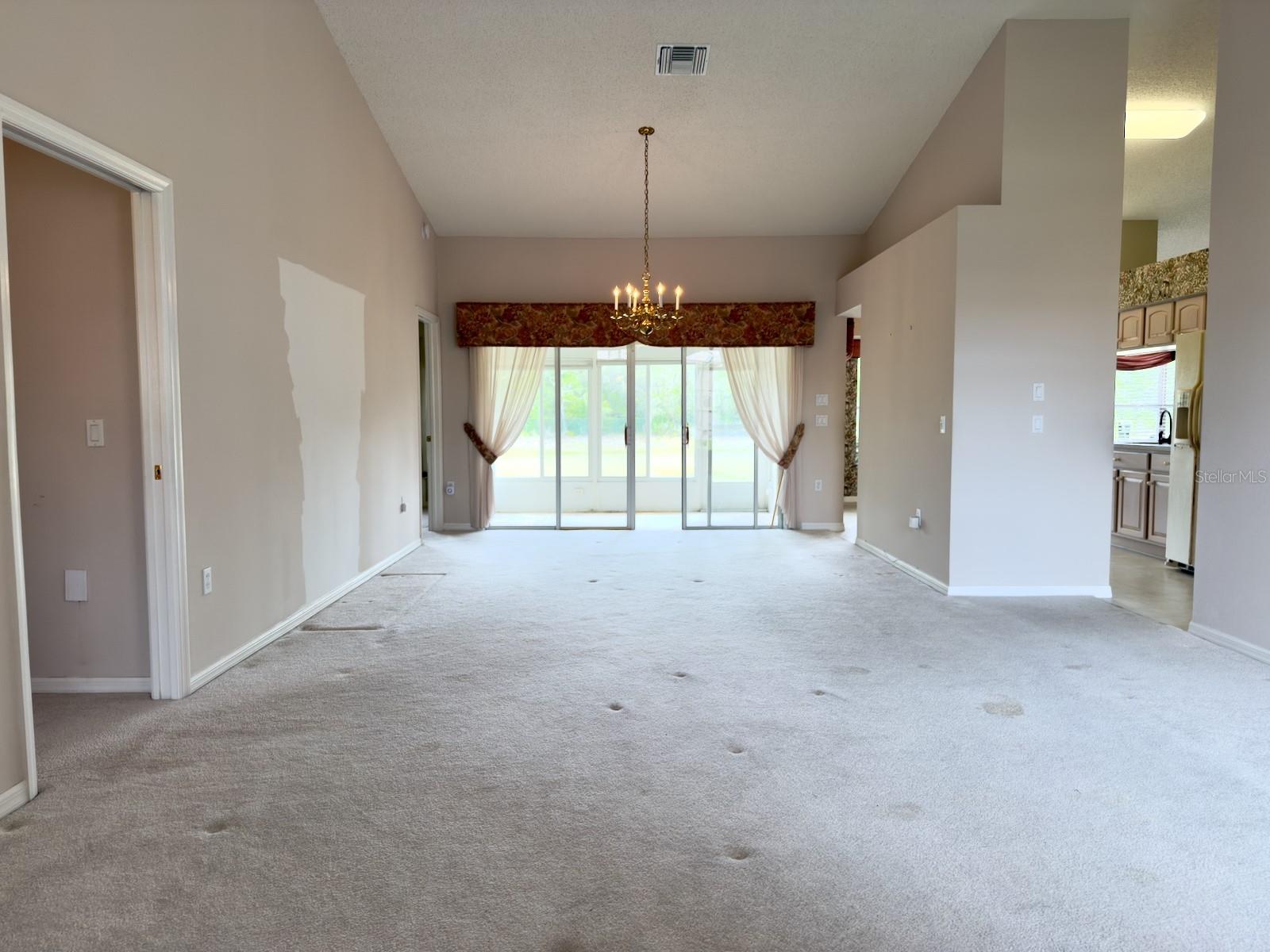 Image 10 of 62 For 18418 Bent Pine Drive