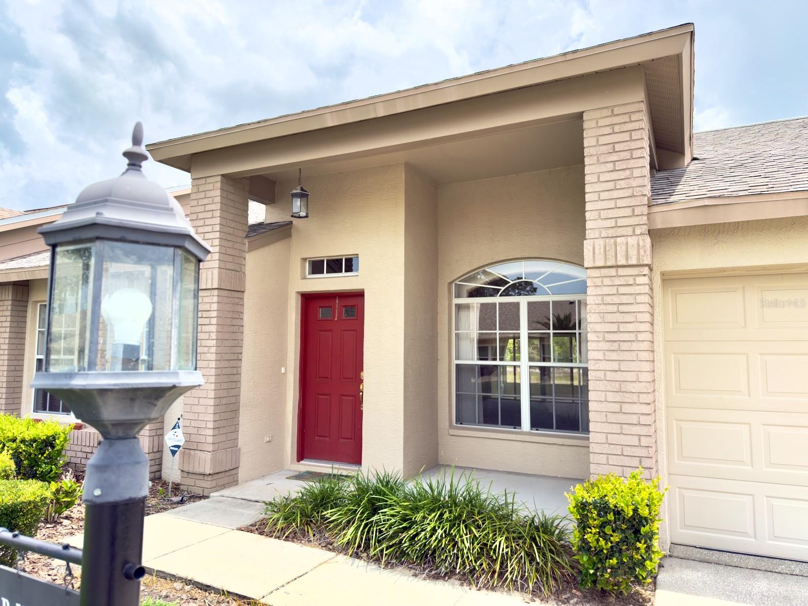 Image 4 of 62 For 18418 Bent Pine Drive