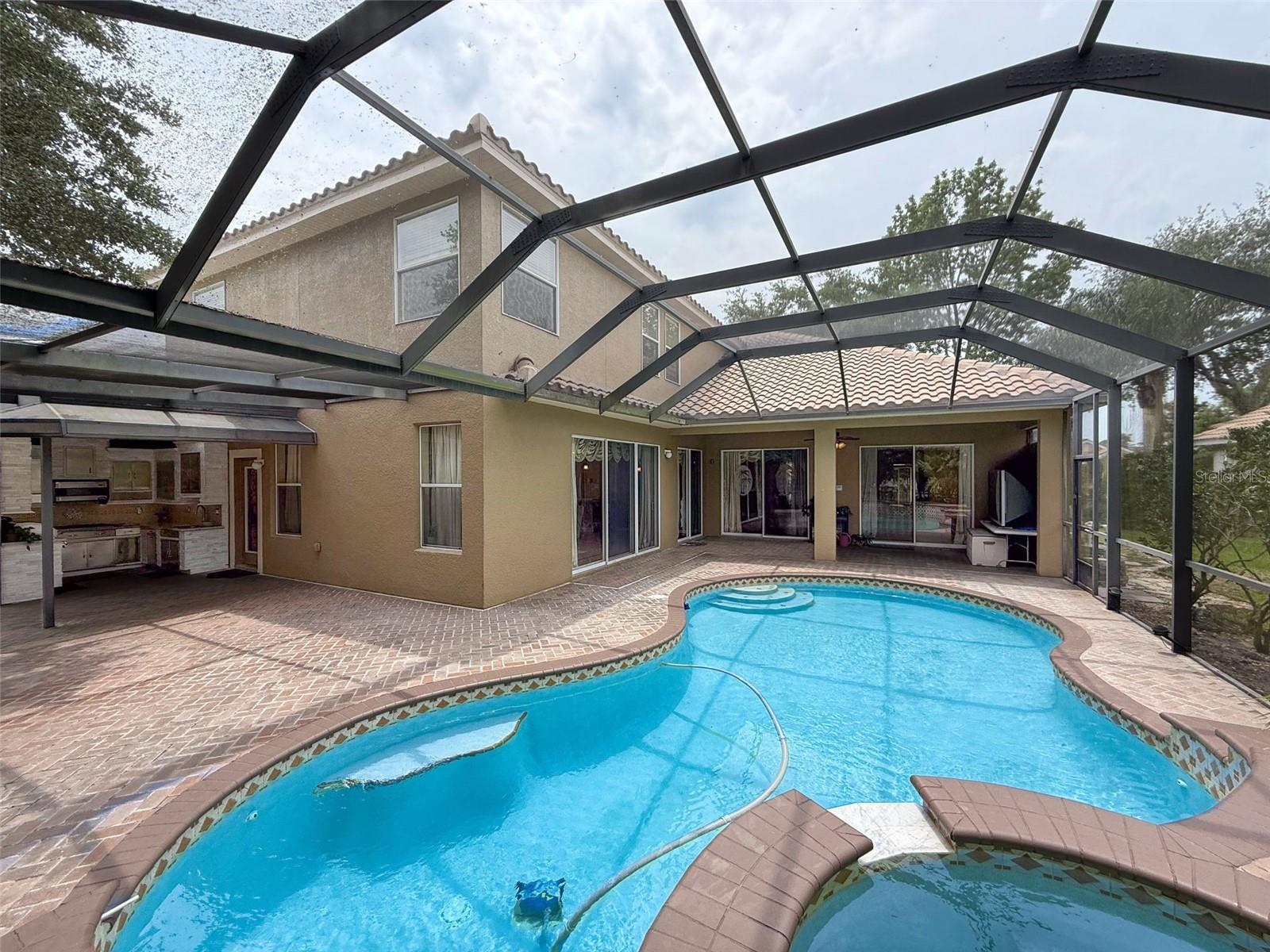 Image 3 of 70 For 9124 Topneck St