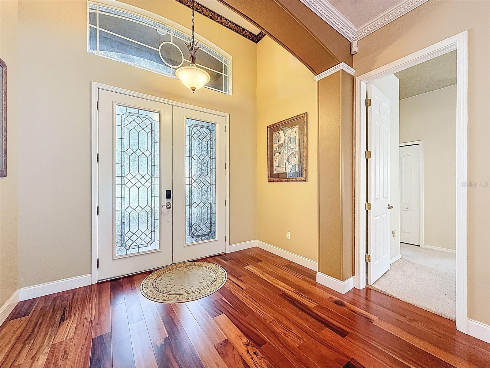 Image 7 of 70 For 9124 Topneck St