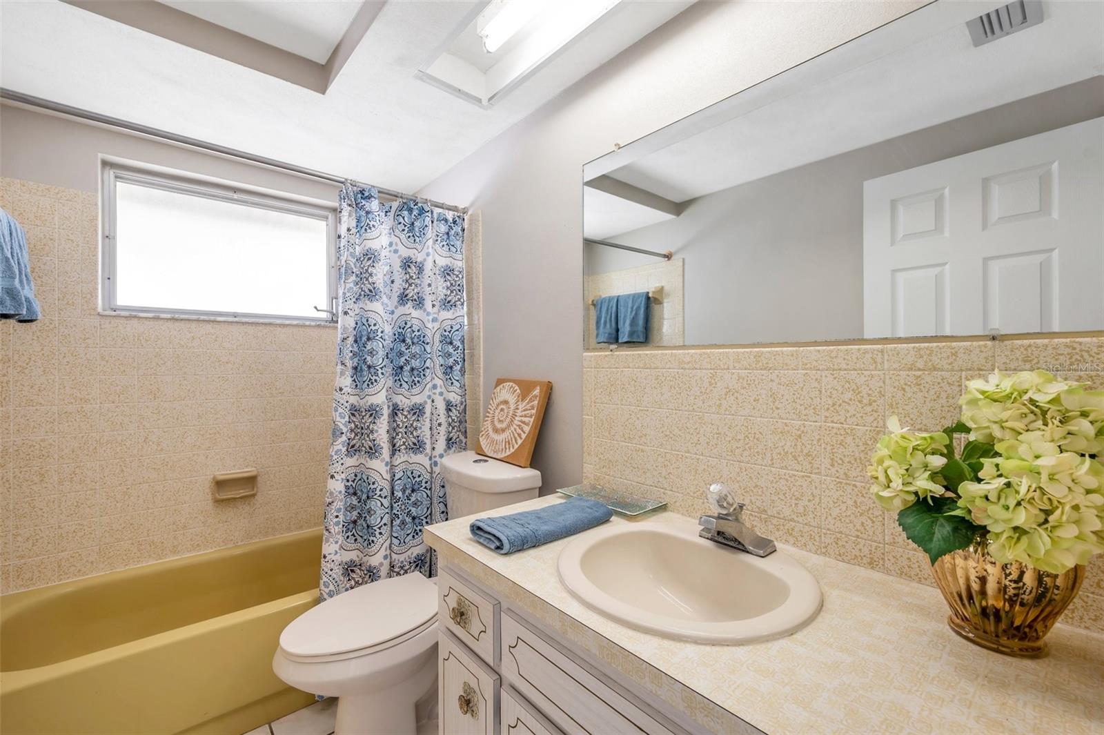 Image 39 of 65 For 7035 Cutty Sark Drive