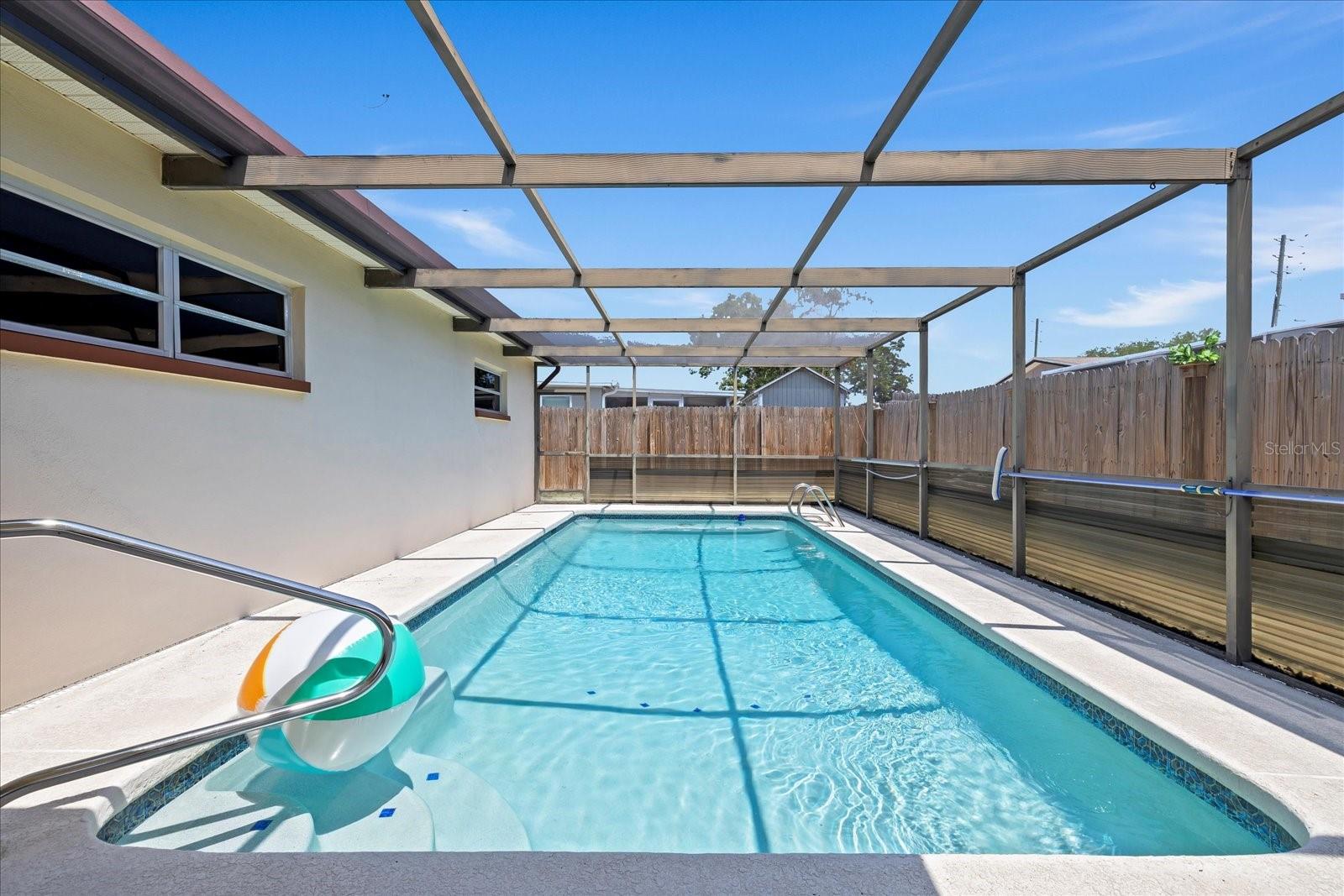 Image 2 of 48 For 3534 Cockatoo Drive