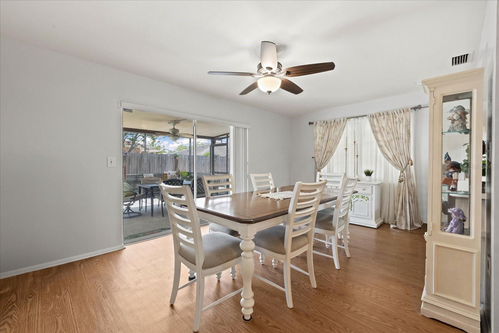 Image 22 of 48 For 3534 Cockatoo Drive