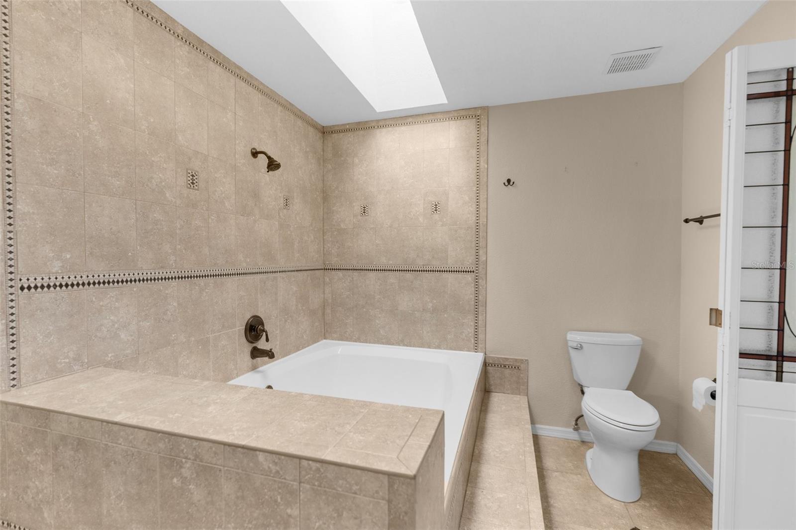 Image 14 of 32 For 6321 Garland Court