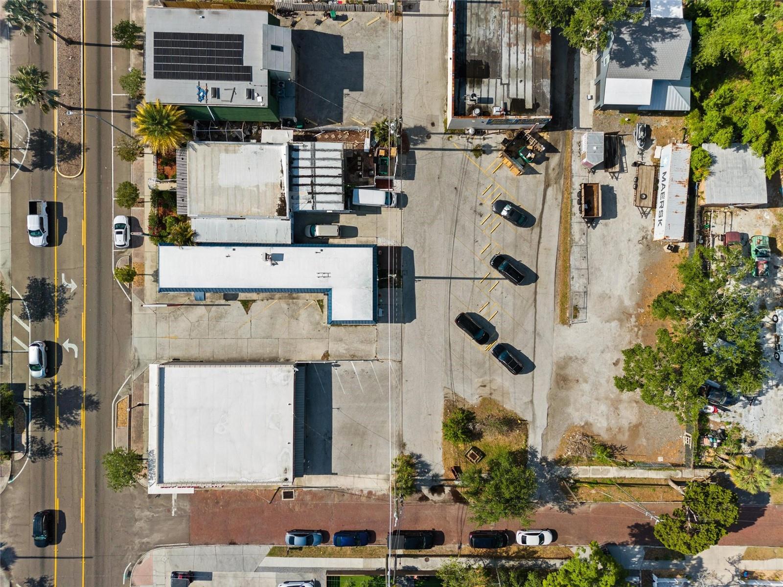 Image 5 of 33 For 419 Pinellas Avenue