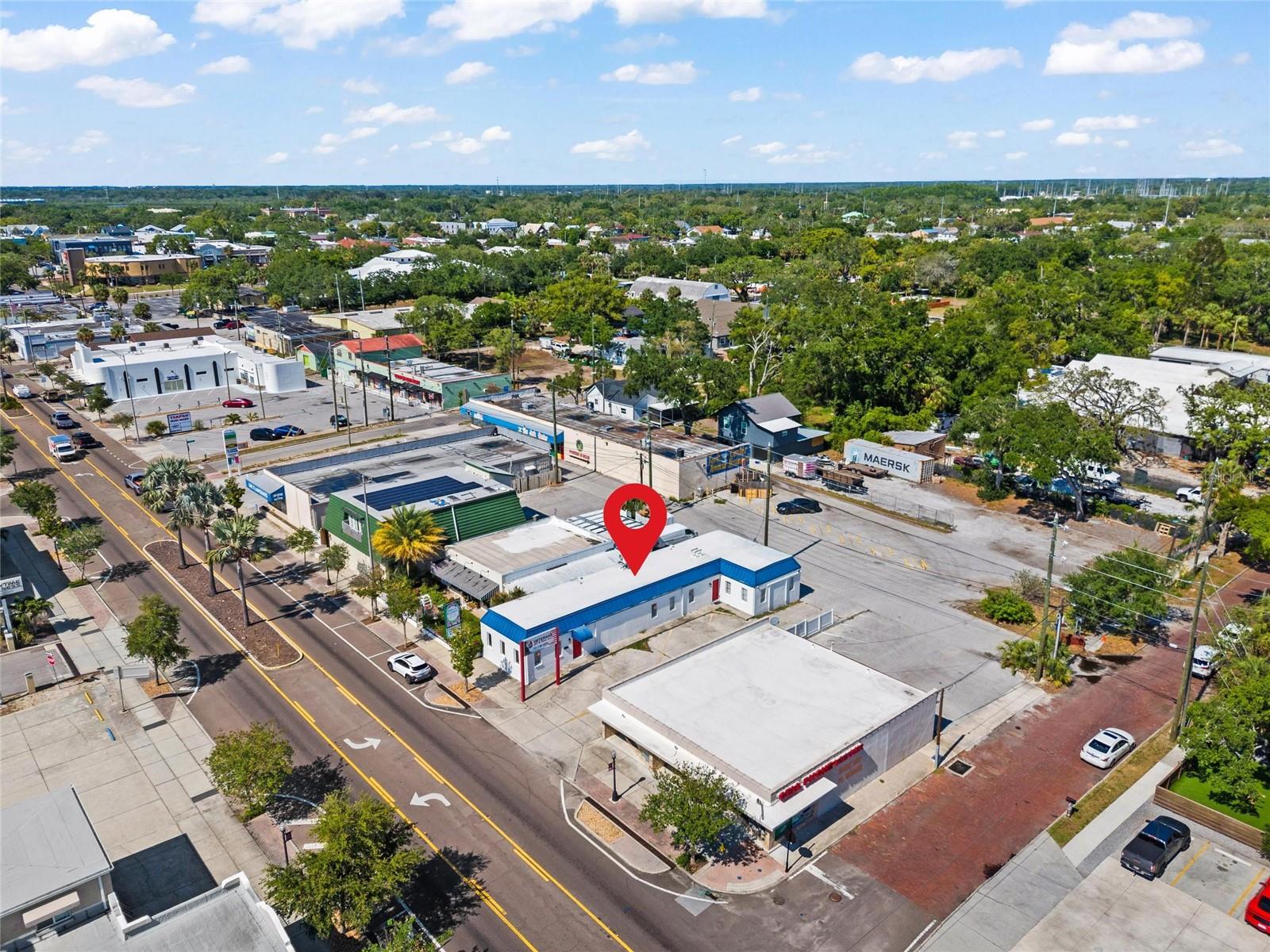 Image 8 of 33 For 419 Pinellas Avenue