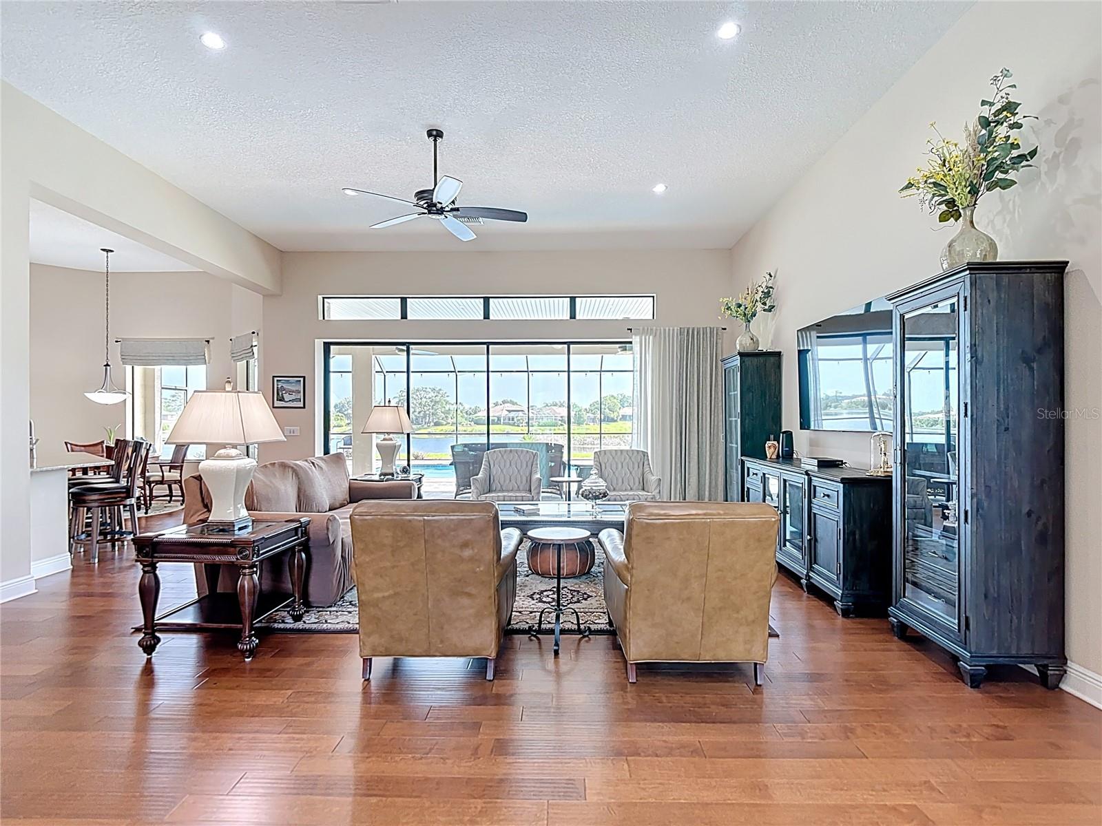 Image 13 of 84 For 9125 Palm Beach Drive