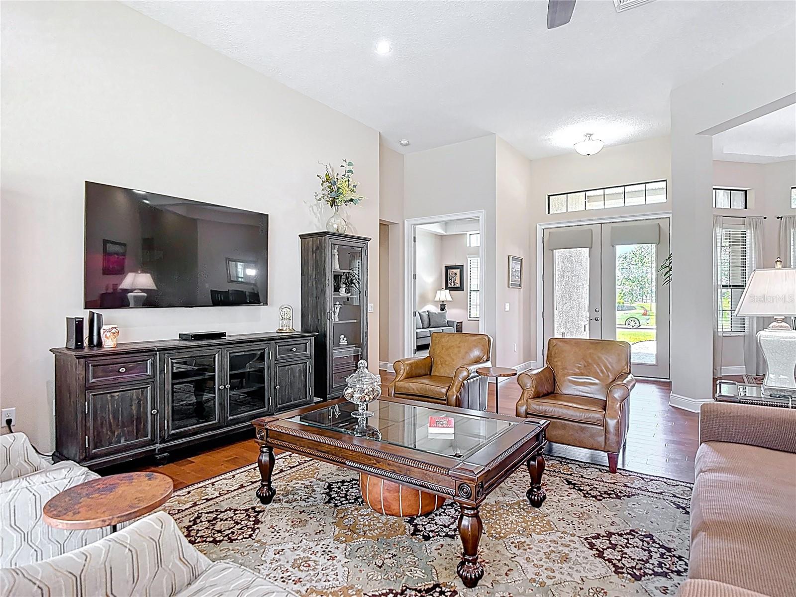 Image 22 of 84 For 9125 Palm Beach Drive