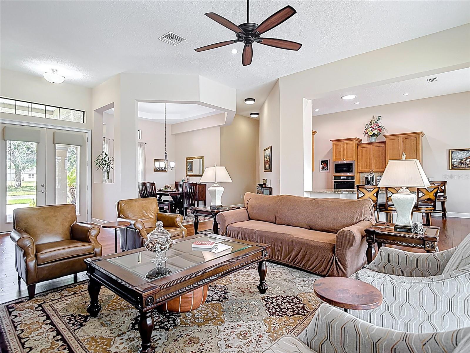 Image 23 of 84 For 9125 Palm Beach Drive