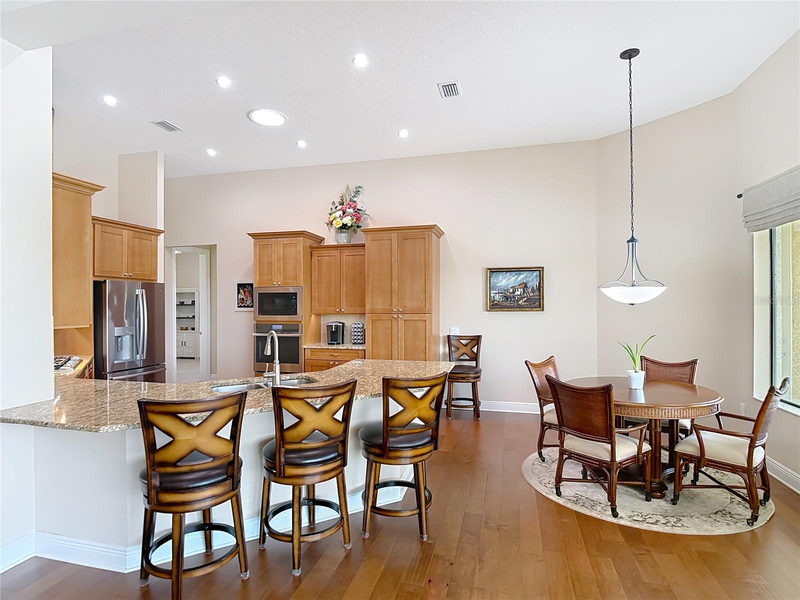 Image 26 of 84 For 9125 Palm Beach Drive