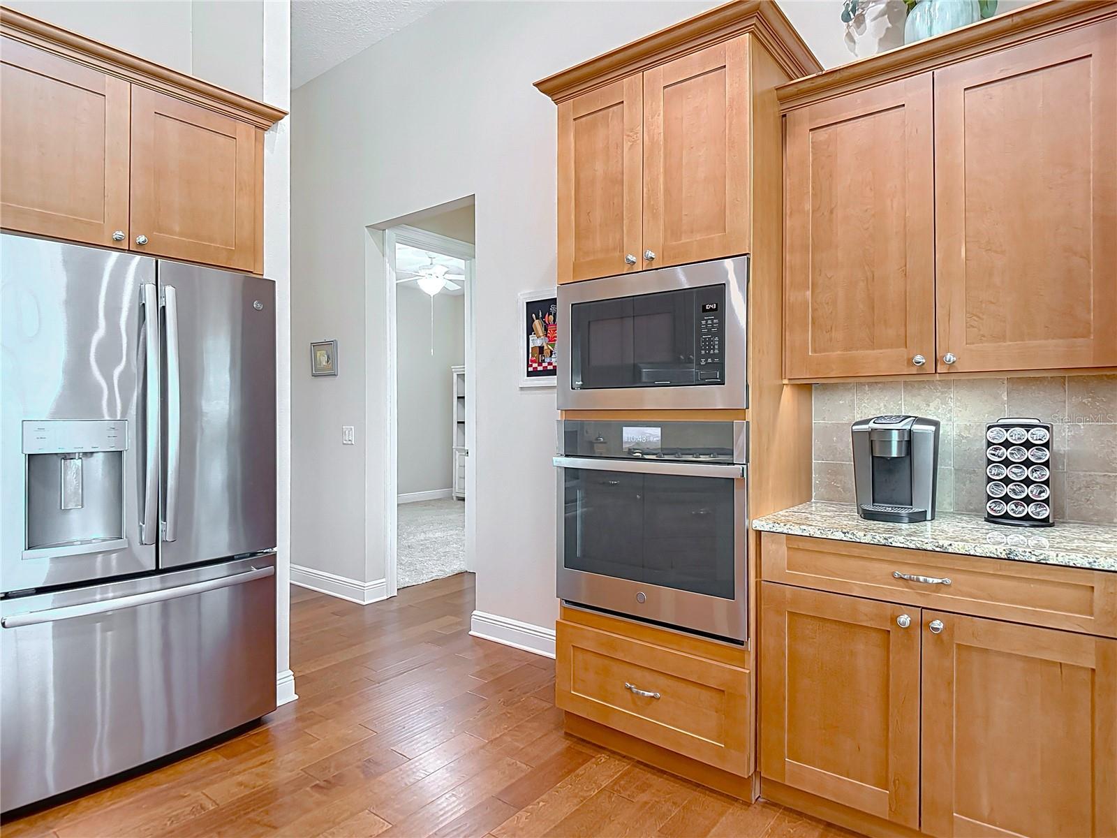 Image 33 of 84 For 9125 Palm Beach Drive