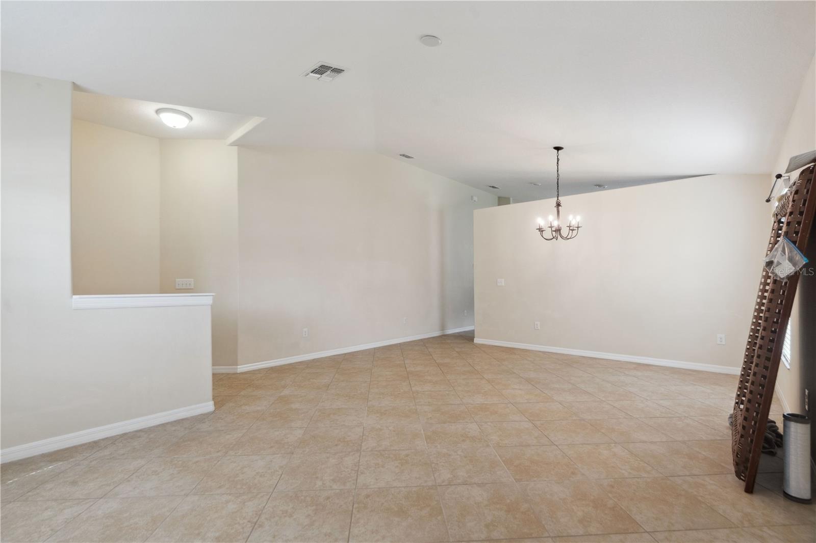 Image 12 of 28 For 18710 Dobson Drive
