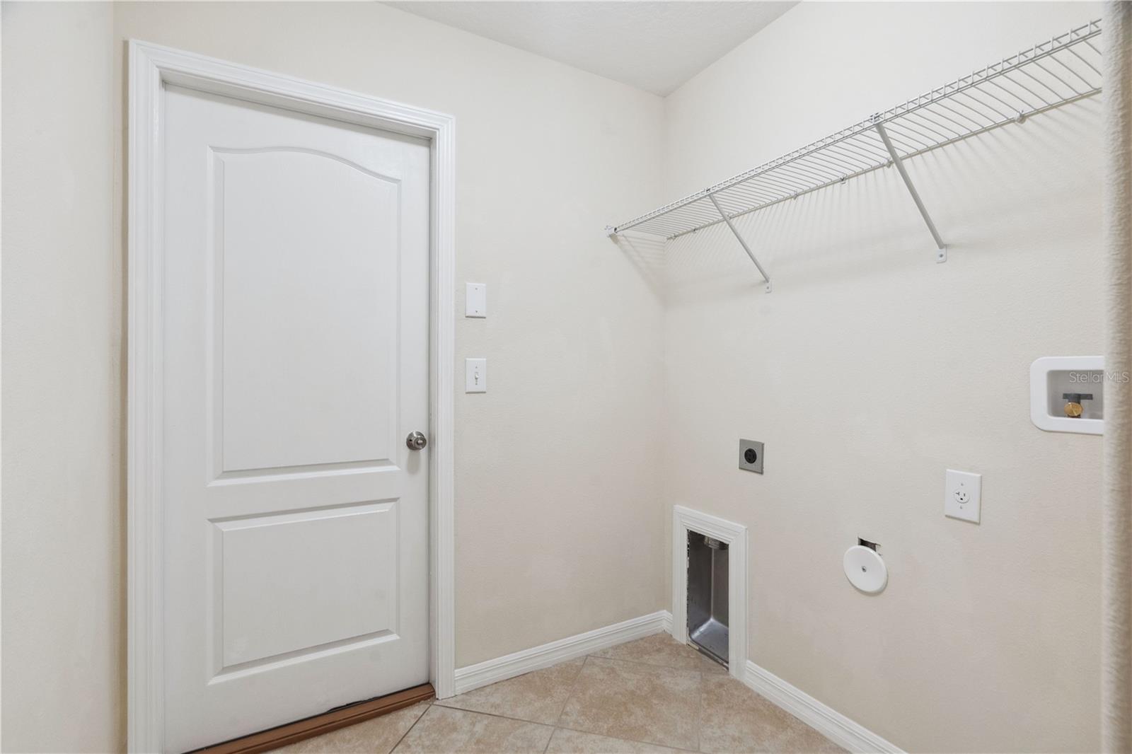 Image 25 of 28 For 18710 Dobson Drive