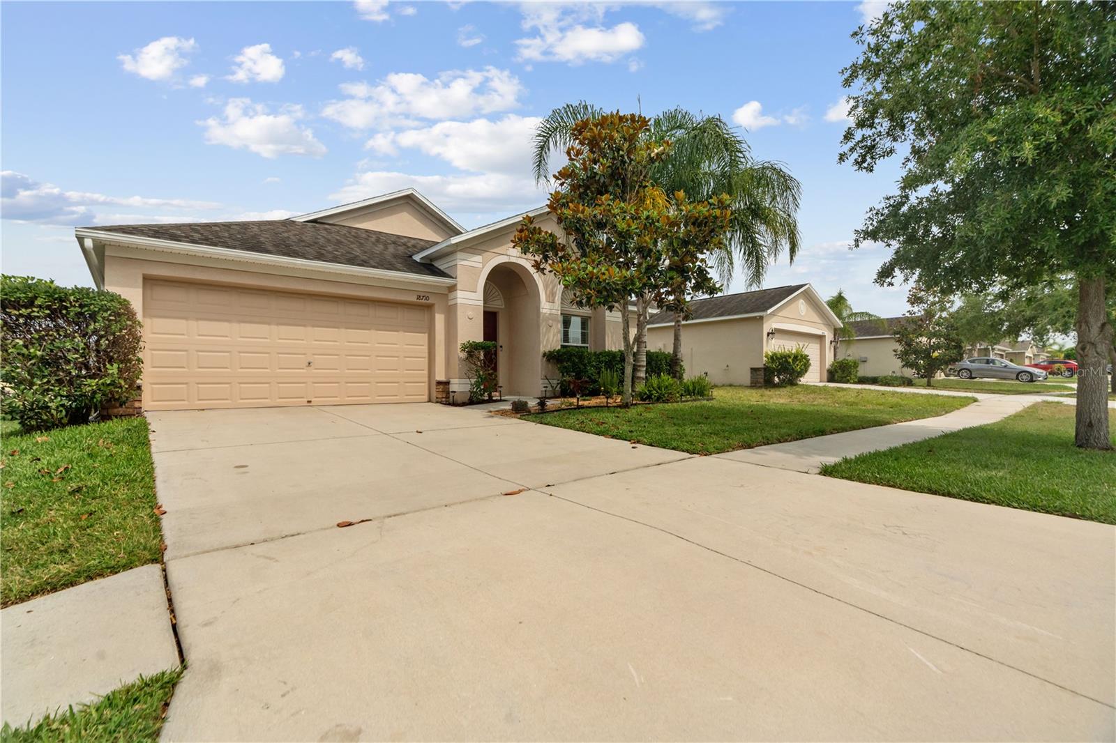 Image 4 of 28 For 18710 Dobson Drive