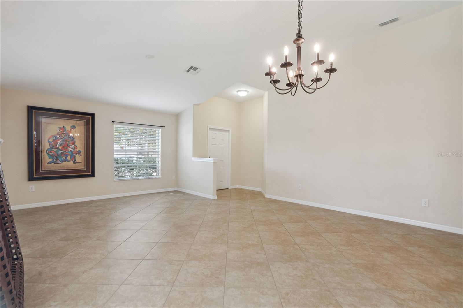 Image 6 of 28 For 18710 Dobson Drive