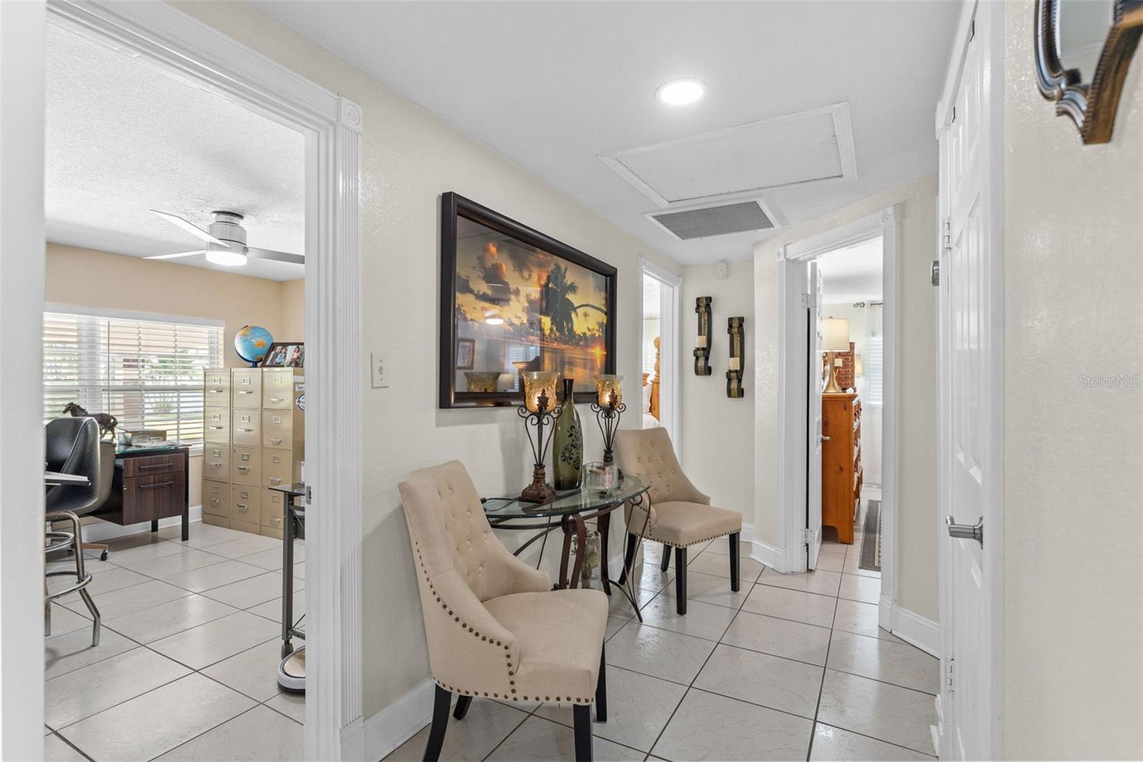 Image 12 of 66 For 713 715 Fribley Street