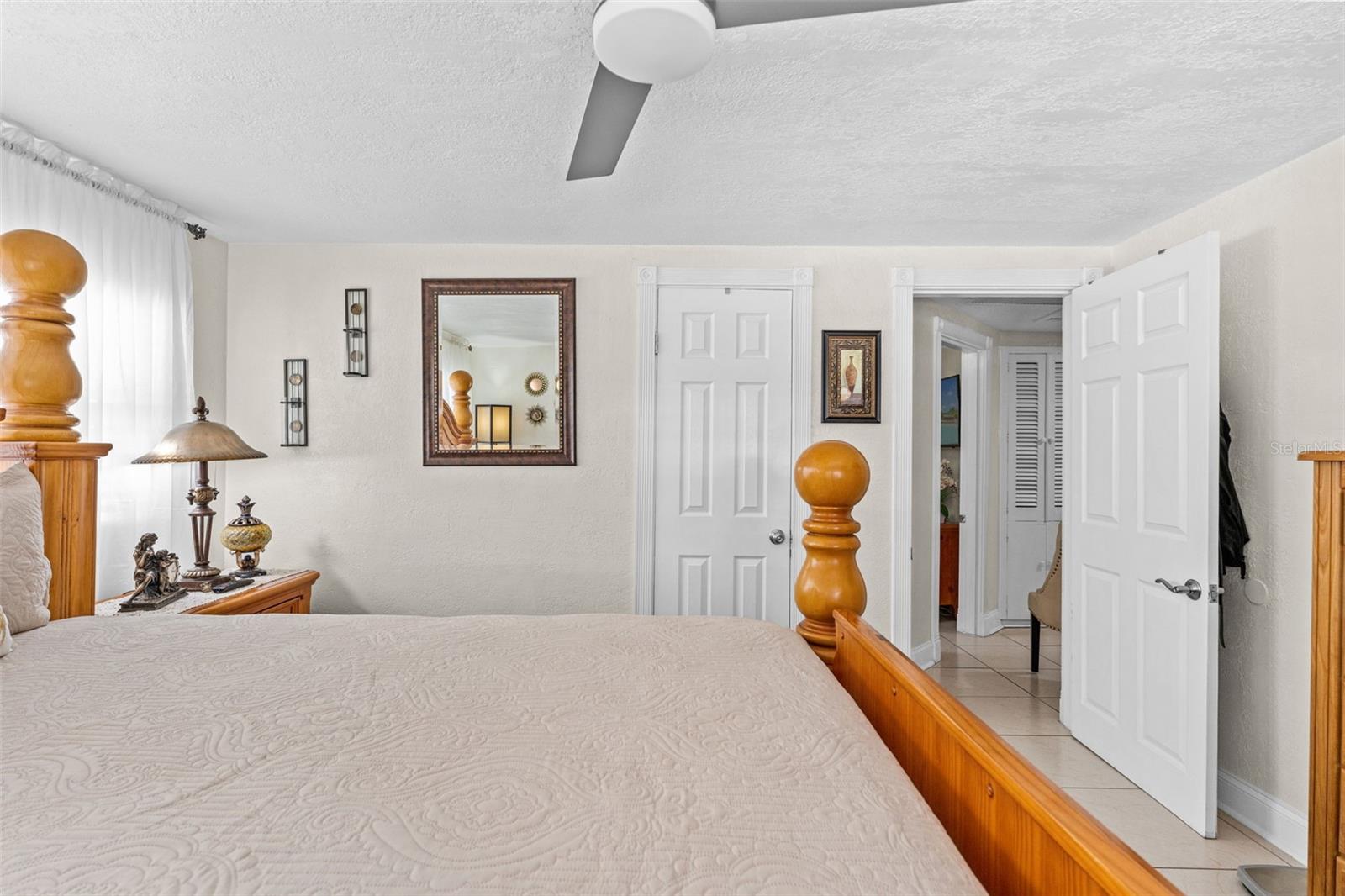 Image 17 of 66 For 713 715 Fribley Street