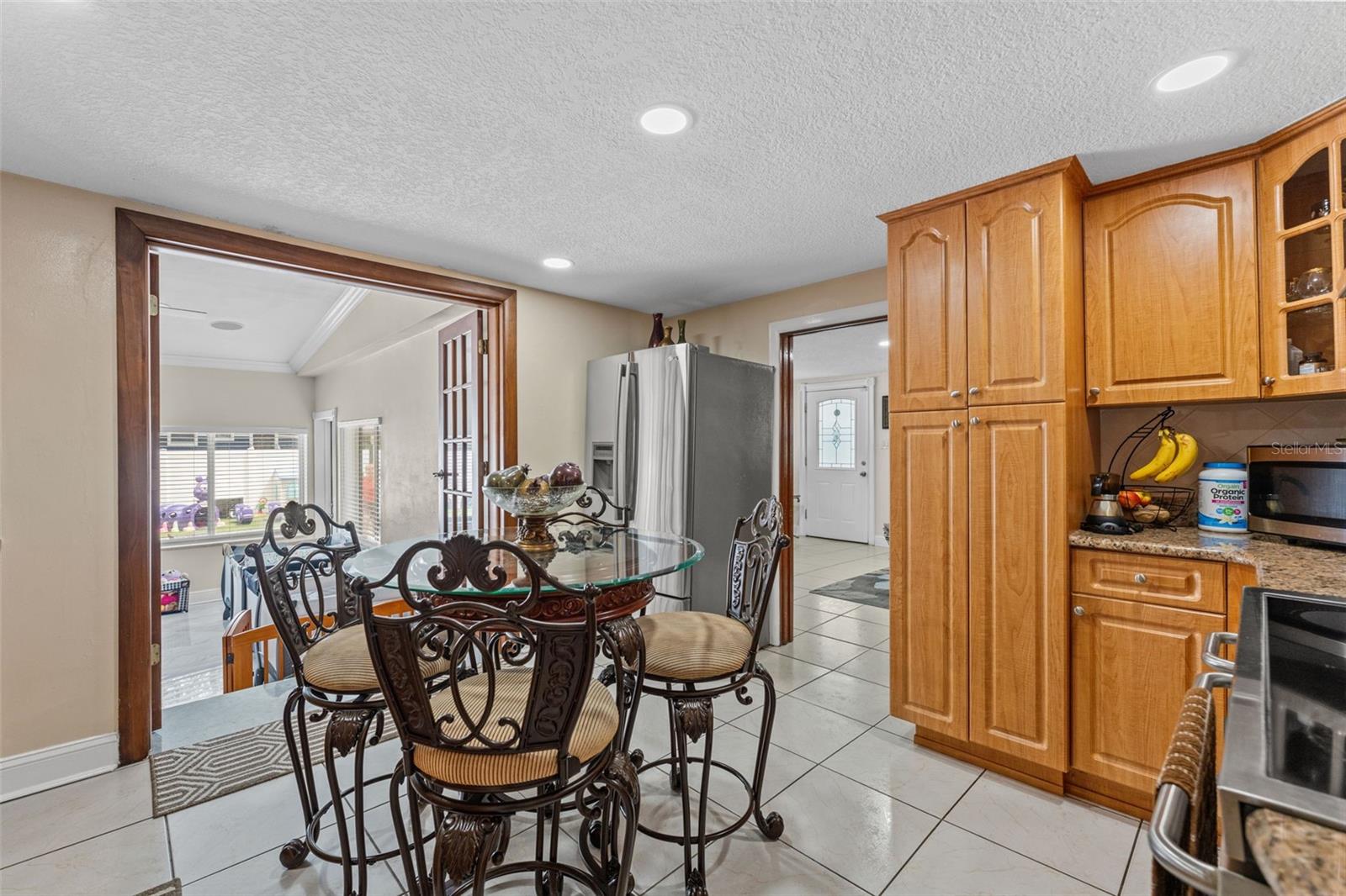 Image 9 of 66 For 713 715 Fribley Street