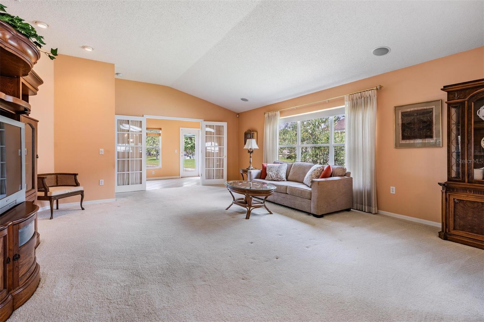 Image 13 of 49 For 1053 Winding Willow Drive