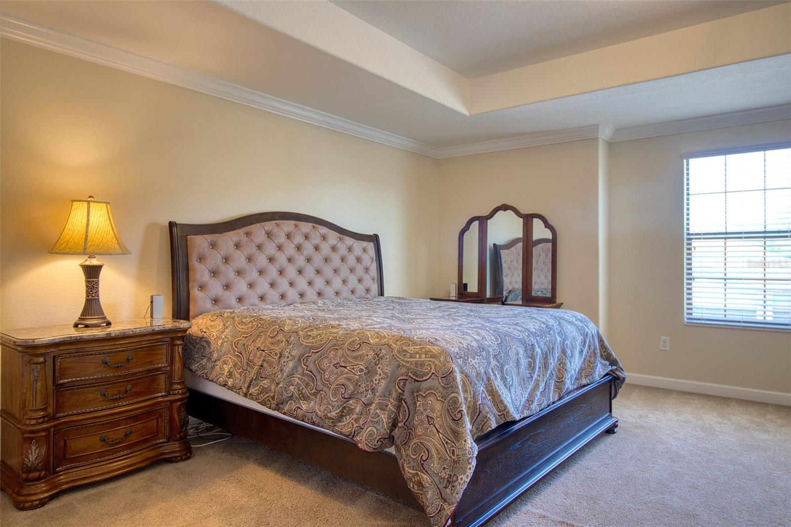 Image 38 of 95 For 19082 Umberland Place