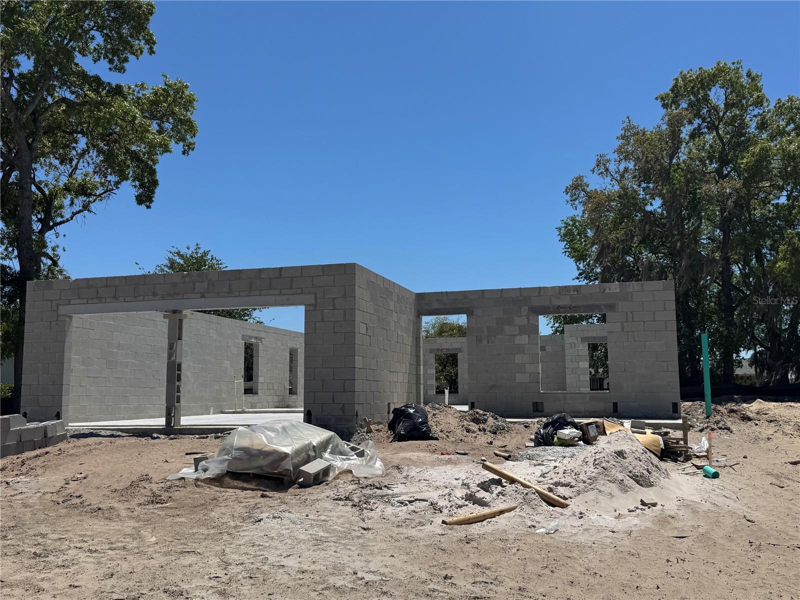 Image 5 of 7 For 7583 St Andrews Boulevard