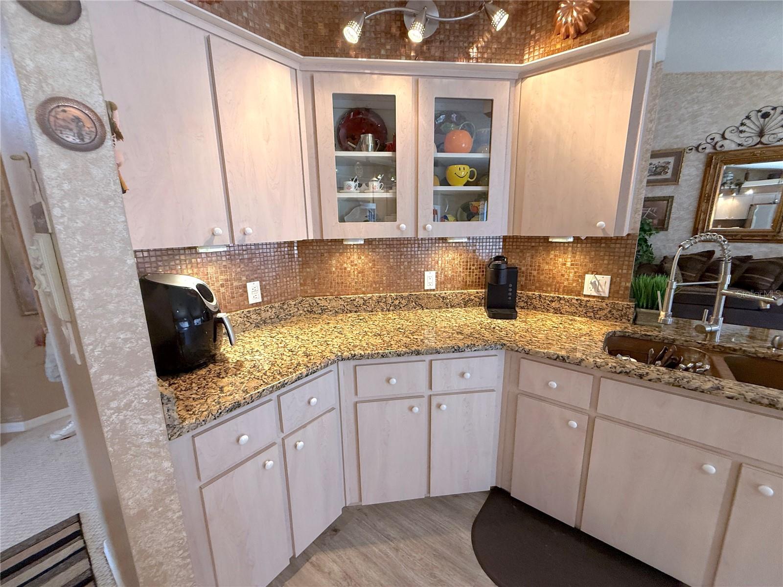 Image 13 of 41 For 9311 Haas Drive