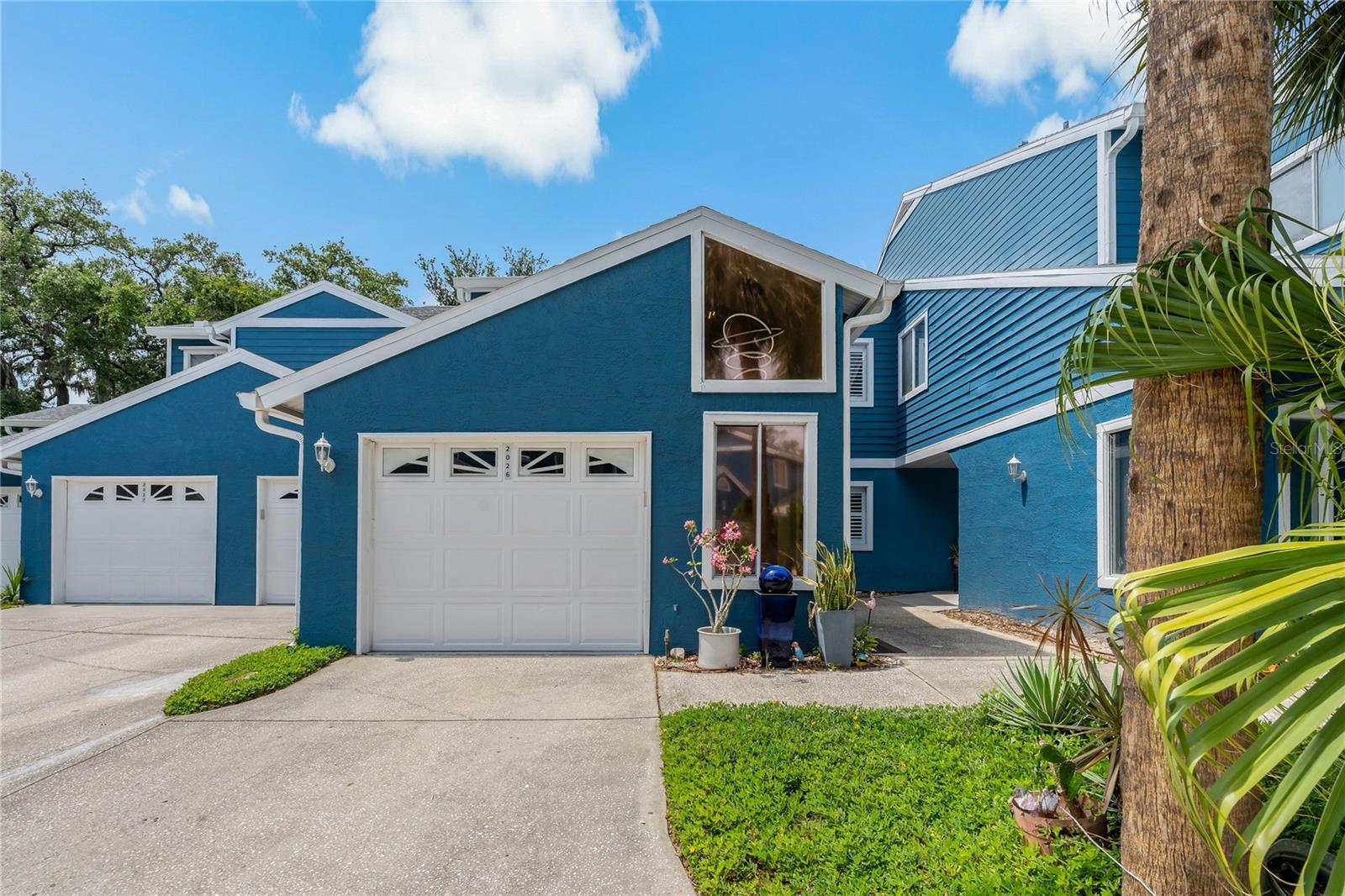 Image 2 of 33 For 2026 Golfview Drive 2026