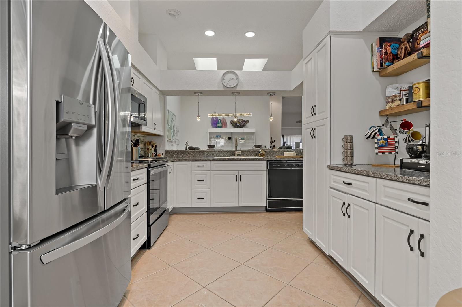 Image 6 of 33 For 2026 Golfview Drive 2026