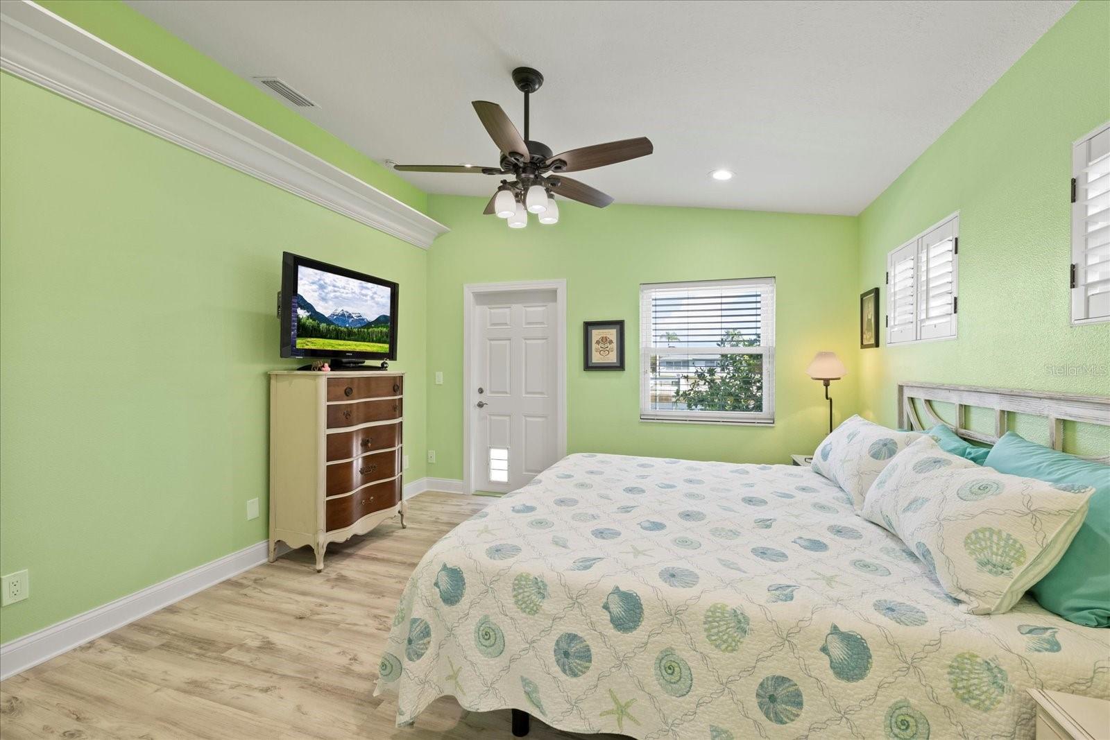 Image 21 of 56 For 4918 Forecastle Drive