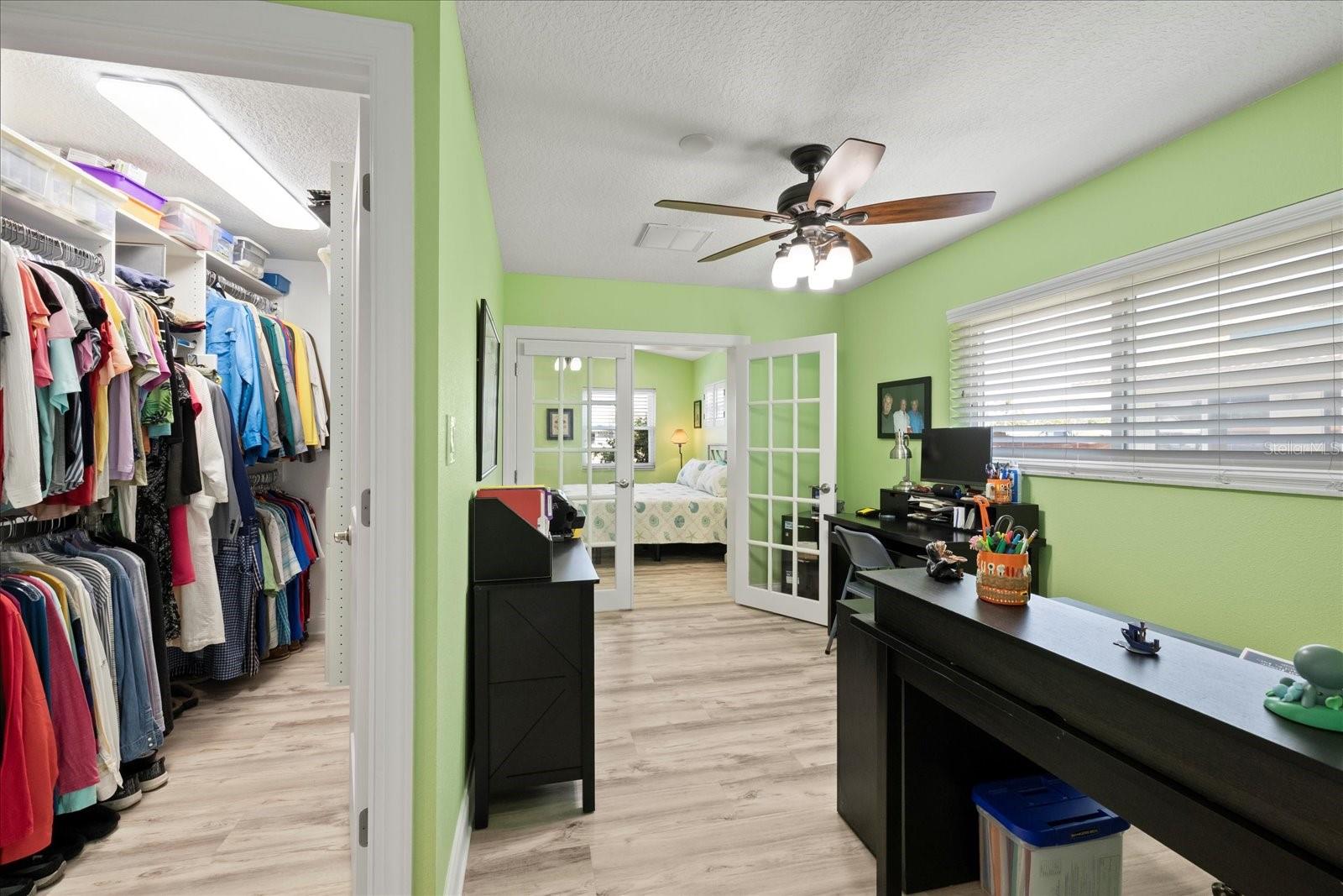 Image 22 of 56 For 4918 Forecastle Drive