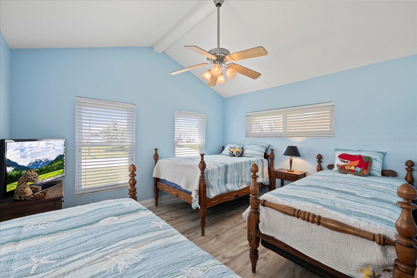 Image 32 of 56 For 4918 Forecastle Drive