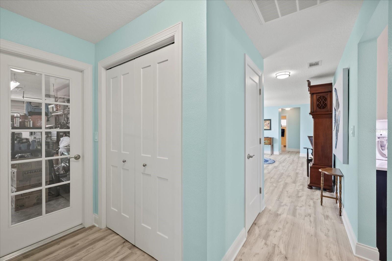 Image 33 of 56 For 4918 Forecastle Drive