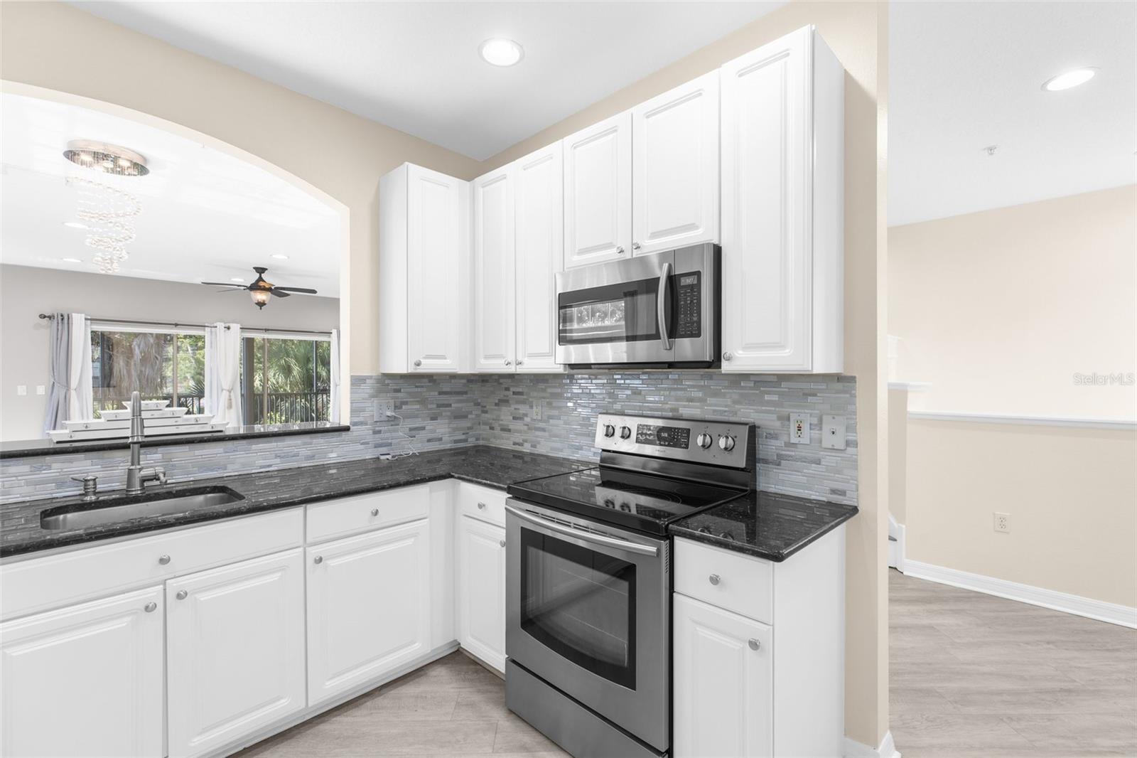 Image 14 of 44 For 3119 Oyster Bayou Way