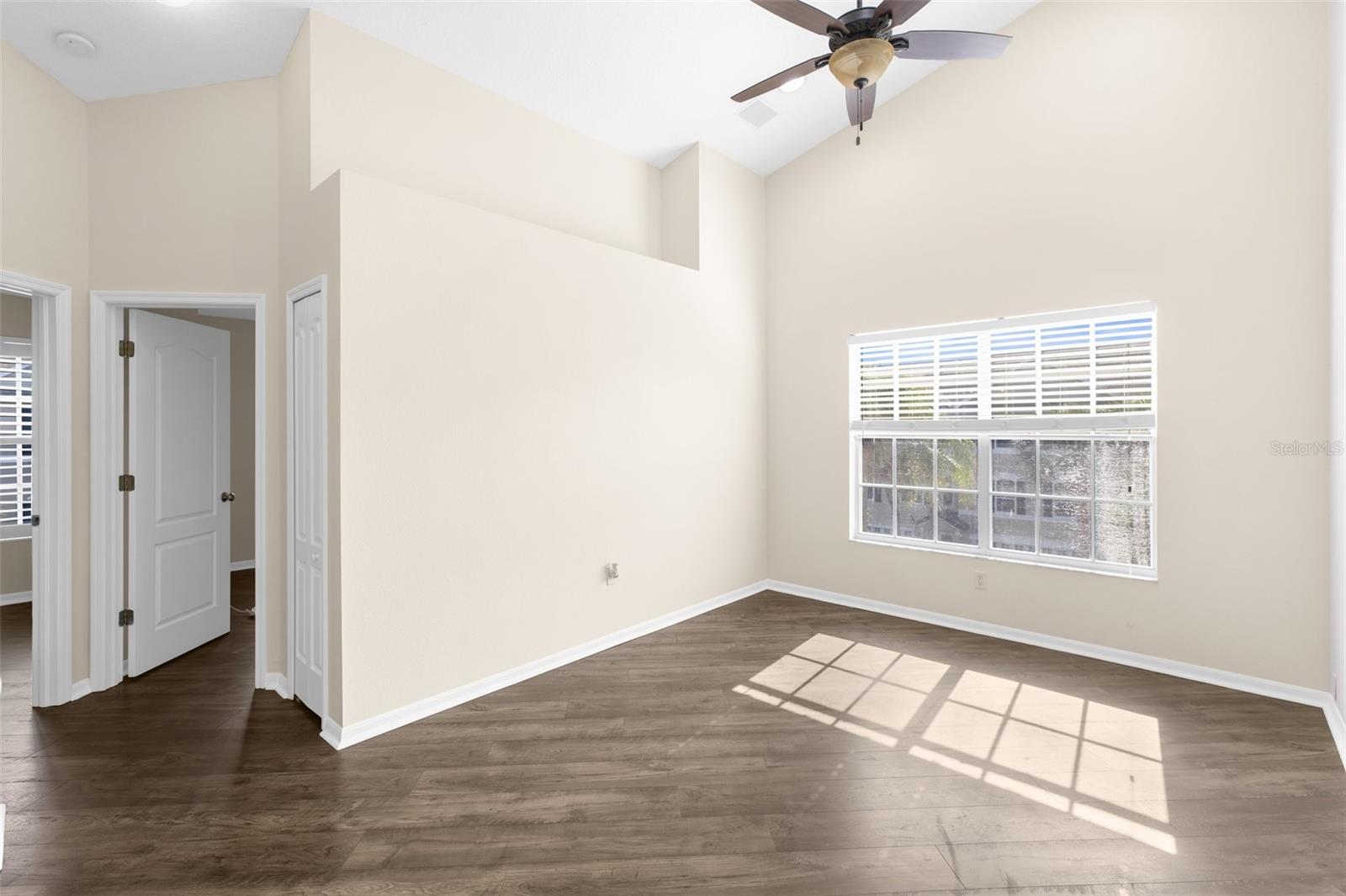 Image 22 of 44 For 3119 Oyster Bayou Way