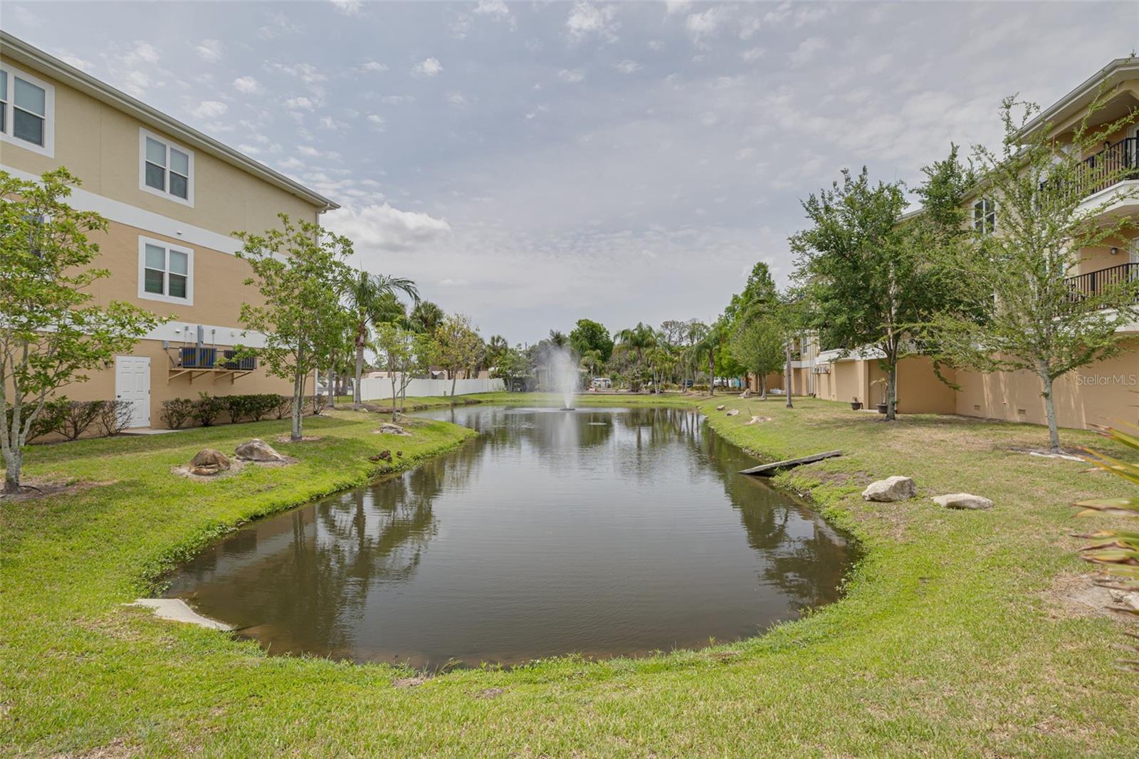 Image 33 of 68 For 5041 Royal Palms Way 203