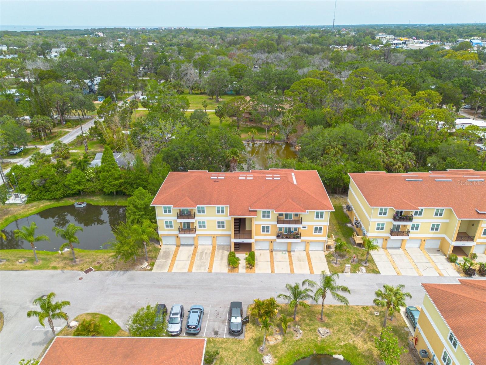 Image 4 of 68 For 5041 Royal Palms Way 203