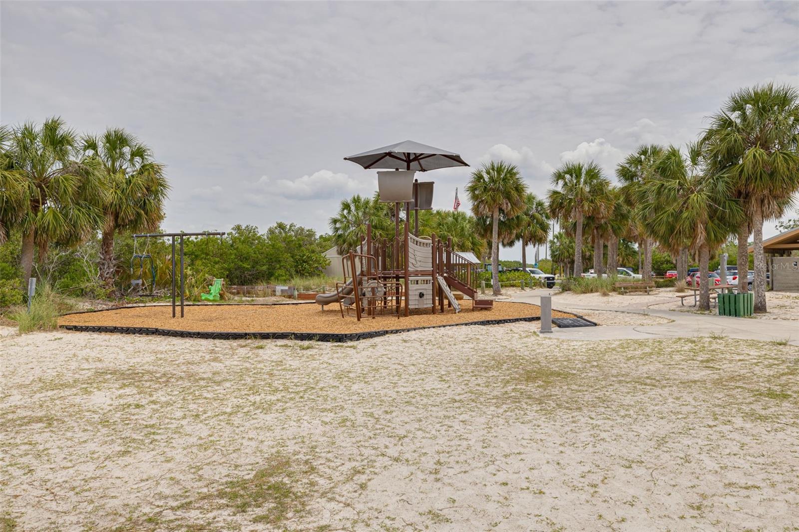 Image 57 of 68 For 5041 Royal Palms Way 203